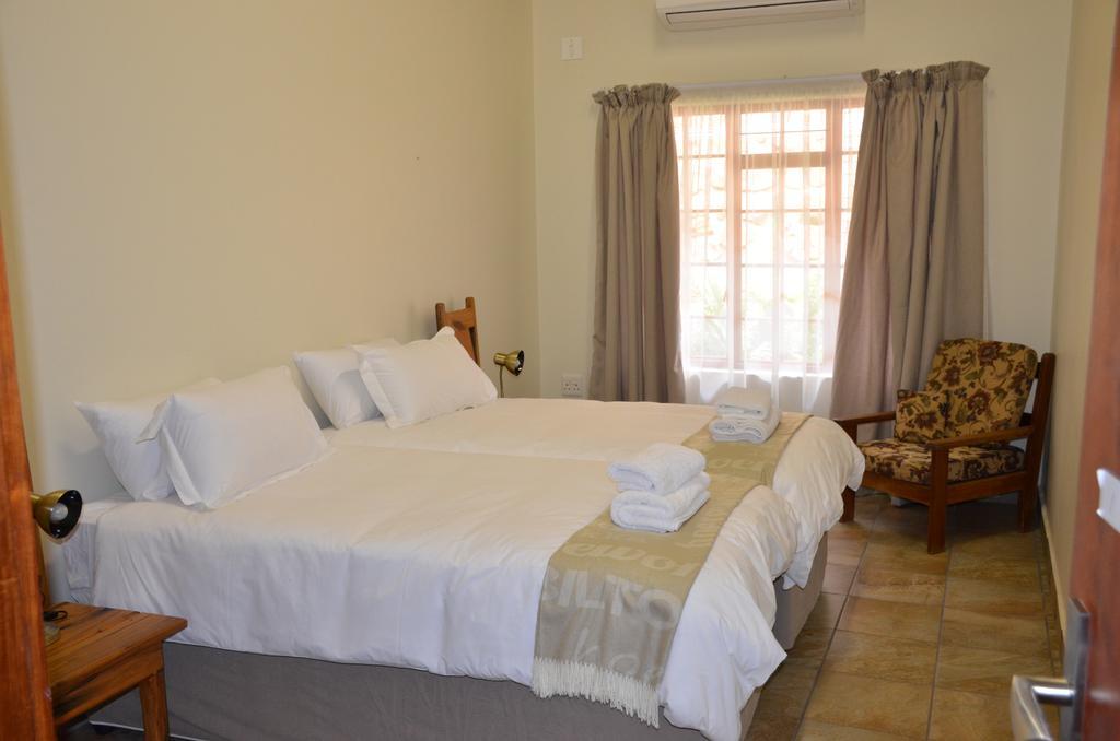 Stoep At Steenbok Self Catering Komatipoort Exterior foto